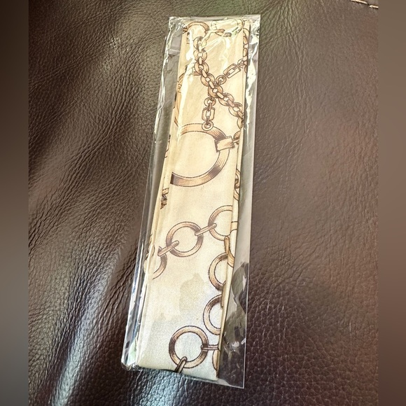 Twilly Scarf Purse Handle Wrap Bow Satin - Picture 3 of 3